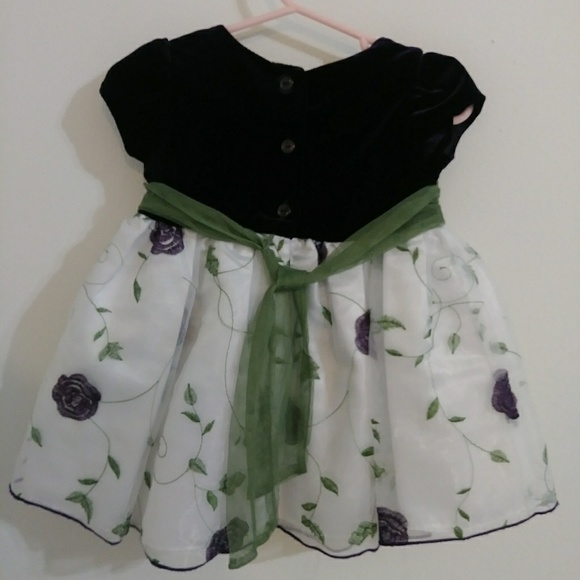 Floral dress - Picture 2 of 4